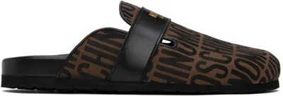 Moschino Men's Jacquard Logo Mule Slippers In Marrón