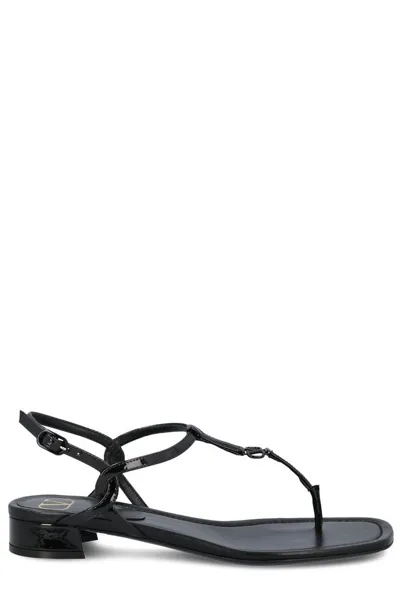 Valentino Garavani Valentino Vlogo Plaque Thong Sandals In Black