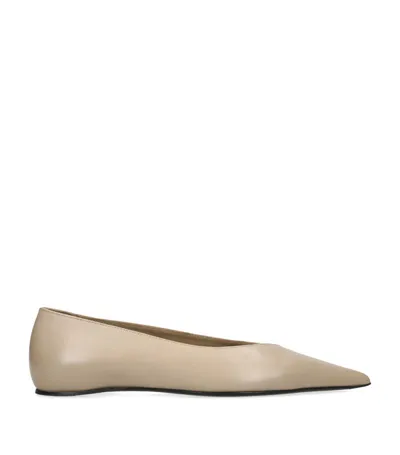 Totême The Asymmetric Ballerina Leather Flats In Beige