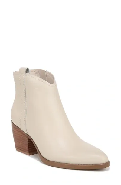 Naturalizer Fairmont Western Booties In White