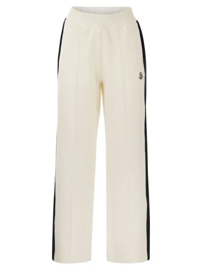 Moncler Sporty Piqué Trousers For Women In White