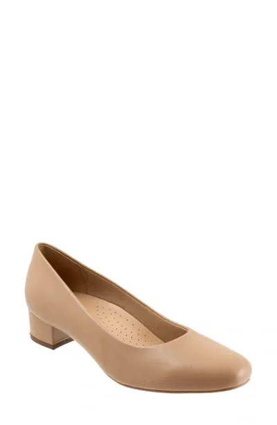 Trotters Dream Pump In Beige