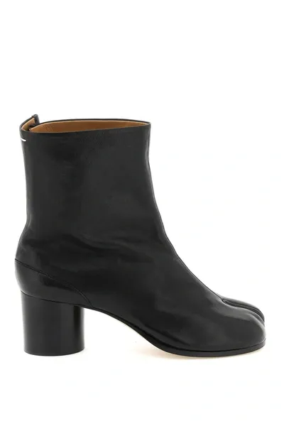 Maison Margiela Tabi Leather Ankle Boots In Black