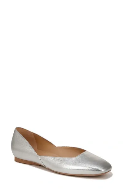 Naturalizer Cody Skimmer Flat In Metallic Silver Leather