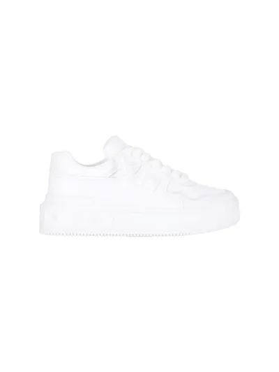 Valentino Garavani One Stud Xl Sneakers In Calfskin In White