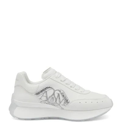 Alexander Mcqueen Sprint Runner Sneakers In White