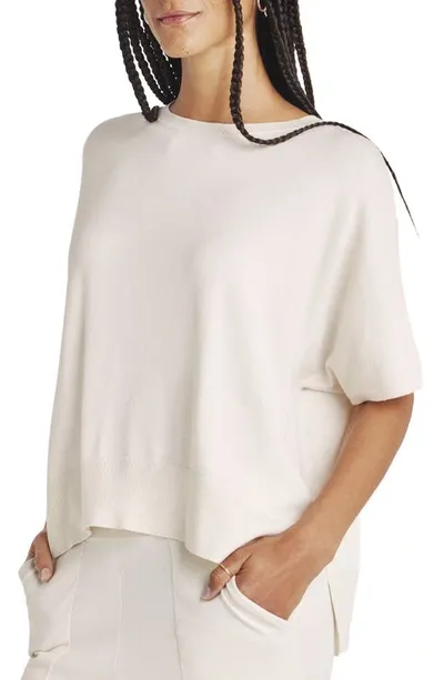 Splendid Veronica Short-sleeve Tunic Sweater In Beige