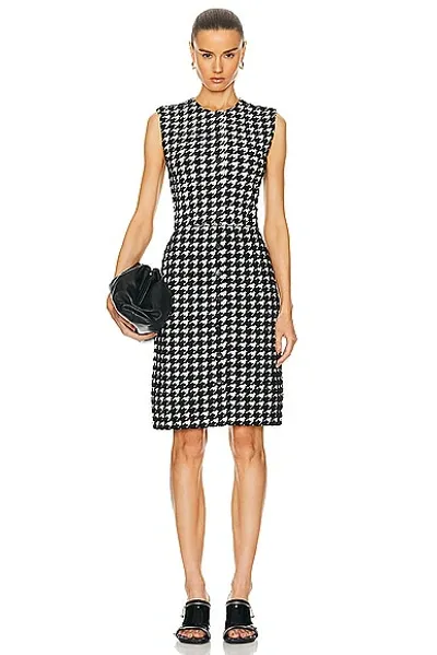 Burberry Sleeveless Mini Dress In Black Pattern