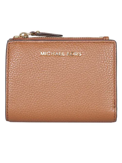 Michael Michael Kors Billfold Portfolio In Buff