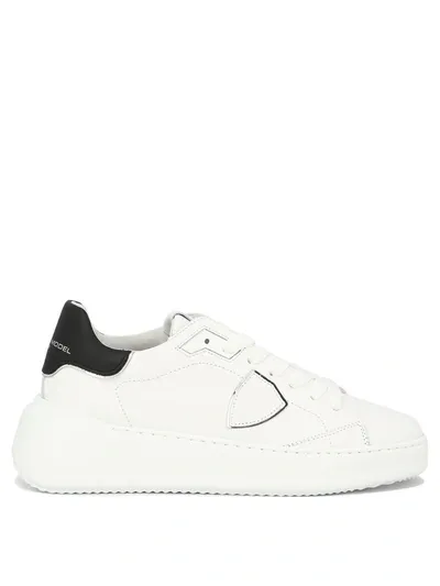 Philippe Model Paris Tres Temple Low-top Sneakers In White