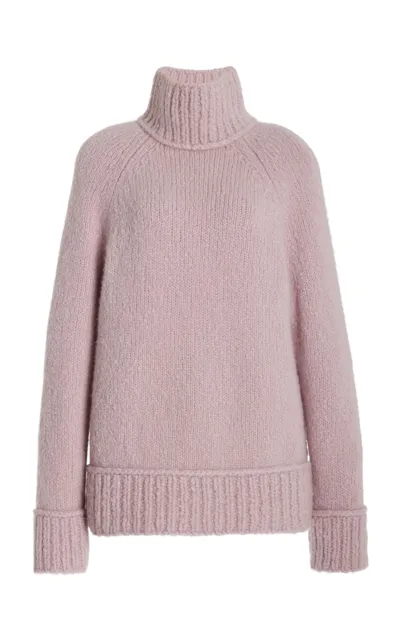 Michael Kors Oversized Cashmere-silk Turtleneck Sweater In Pink