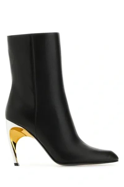 Alexander Mcqueen Armadillo Ankle Boot In Black