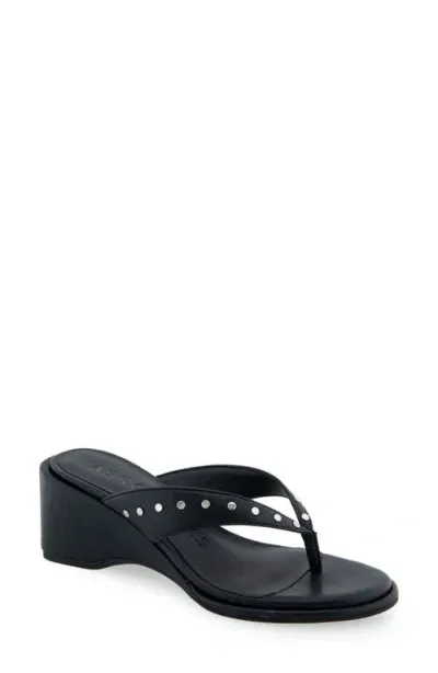 Aerosoles Nerostud Flip Flop In Black Pu W/studs