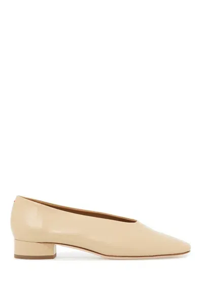 Aeyde Off-white Delia Ballerina Flats In Beige