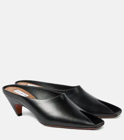 Alaïa 55 Leather Mules In Noir