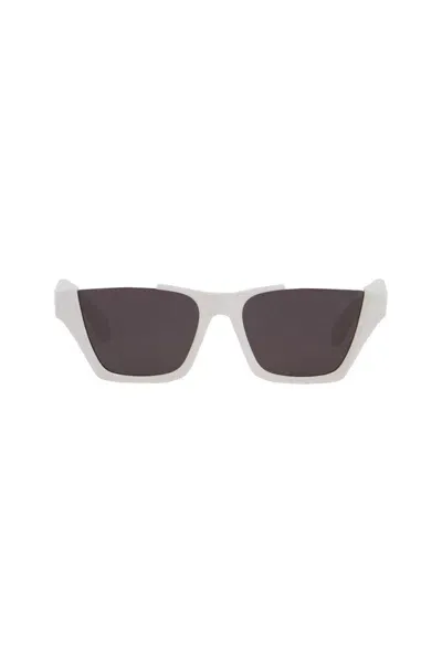 Alaïa Half-circle Sunglasses For A Stylish And Modern In White