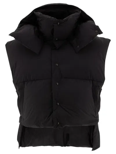 Alaïa Nylon Padded Down Vest In Black