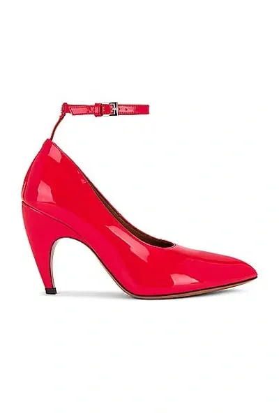 Alaïa Shark Pump In Cerise