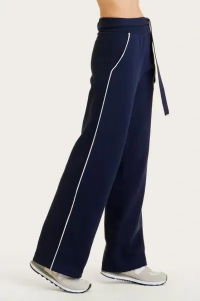 Alala Framed Knit Pant In Navy