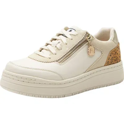 Alegria By Pg Lite Averie Platform Sneaker In Cream