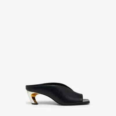 Alexander Mcqueen Armadillo Mule In Black