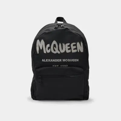 Alexander Mcqueen Metropolitan Backpack In Black