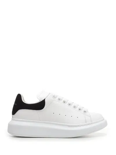 Alexander Mcqueen Oversize Sneakers With Studs In White