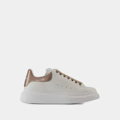 Alexander Mcqueen Sneakers Oversized -  - Cuir - Blanc/beige In White