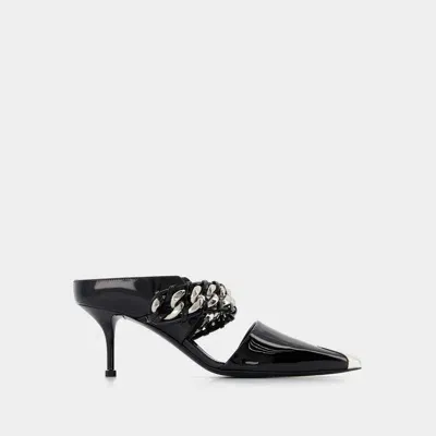 Alexander Mcqueen Sandals In Black