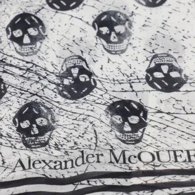 Alexander Mcqueen Scarves In Black&white