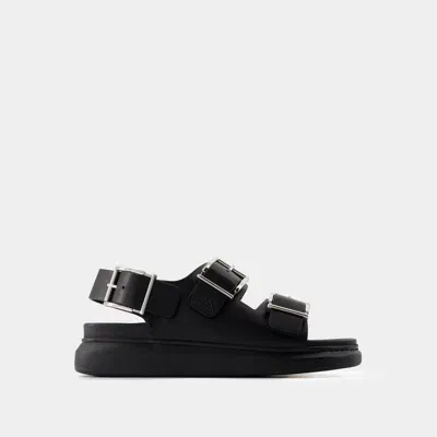 Alexander Mcqueen Seal Sandals In Black