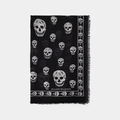 Alexander Mcqueen Skull Scarf In Black