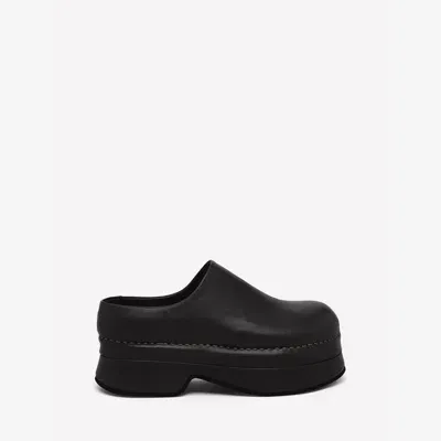 Alexander Mcqueen Stone Clog In Black