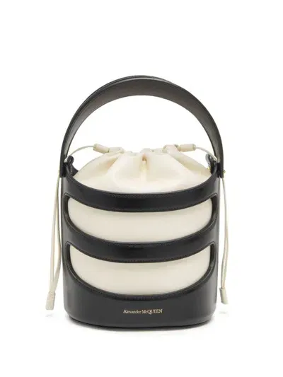 Alexander Mcqueen The Rise Bucket Bag In White