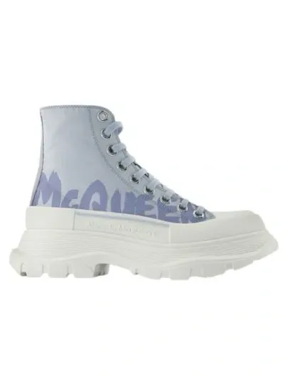 Alexander Mcqueen Tread Slick Boots In Multicoloured