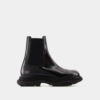 Alexander Mcqueen Treadslick Ankle Boots -  - Calfskin - Black