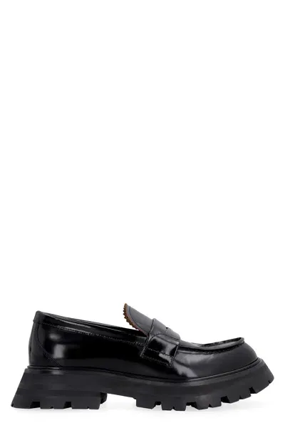 Alexander Mcqueen Wander Loafer In Black