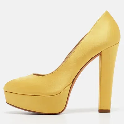 Pre-owned Alexander Mcqueen Yellow Satin Peep Toe Platform Pumps Size 38