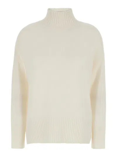 Allude Cashmere High Neck Pull In White