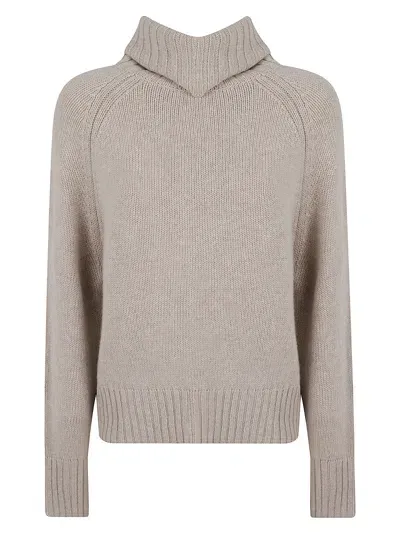 Allude Sweaters In Brown