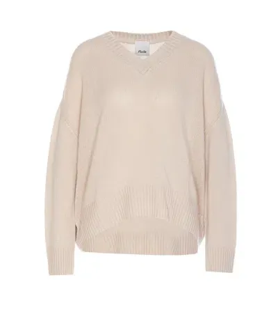 Allude Sweaters In White