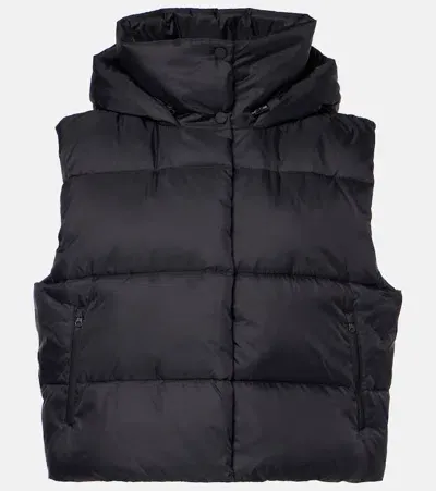 Alo Yoga Gold Rush Puffer Vest In Black