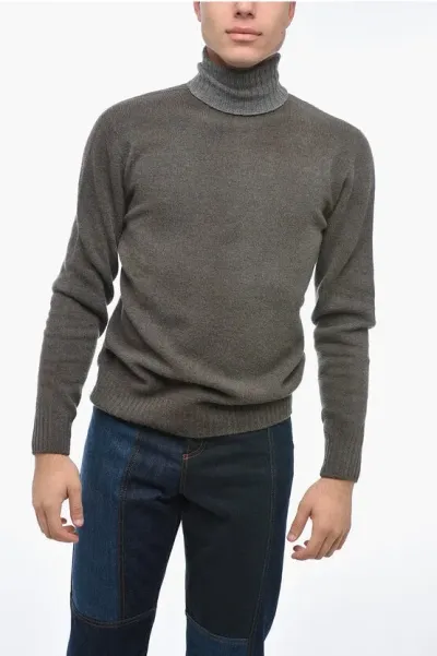 Altea Wool Blend Turtleneck Sweater In Gray