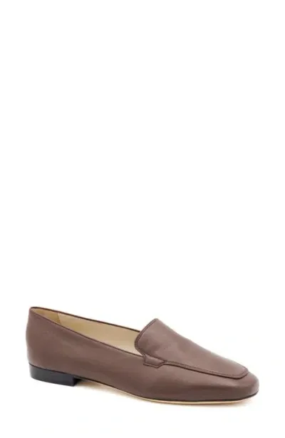 Amalfi By Rangoni Giove Apron Toe Loafer In Moka Parmasoft