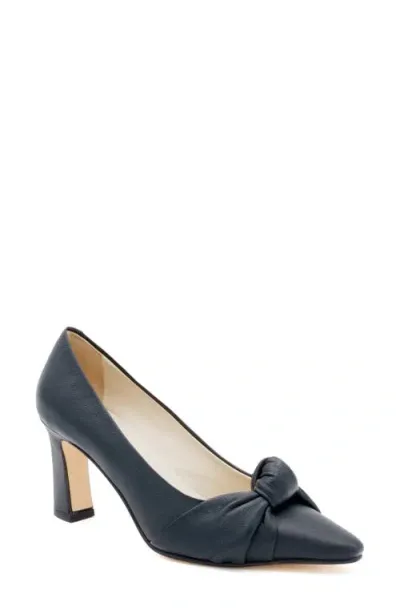 Amalfi By Rangoni Icaro Pointed Toe Pump In Black Etoile