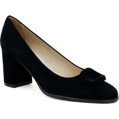 Amalfi By Rangoni Lavinia Block Heel Pump In Black Cashmere