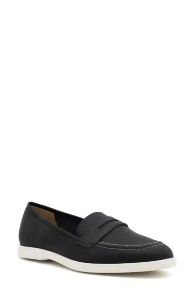 Amalfi By Rangoni Rapallo Penny Loafer In Black Tiffany