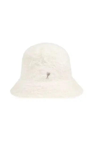 Ami Alexandre Mattiussi Ami Ami De Coeur Logo Plaque Bucket Hat In White