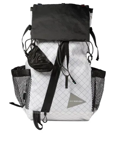 And Wander Men's "95 Ecopak 30l" Backpack In White