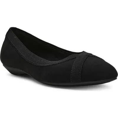 Anne Klein Women's Occuria Pointed Toe Flats In Black Stretch